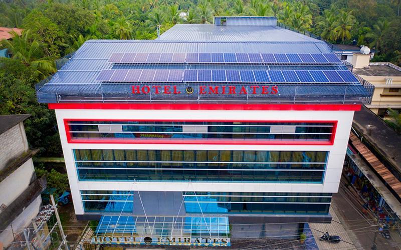 Hotel Emirates Kannangad Zewnętrze zdjęcie